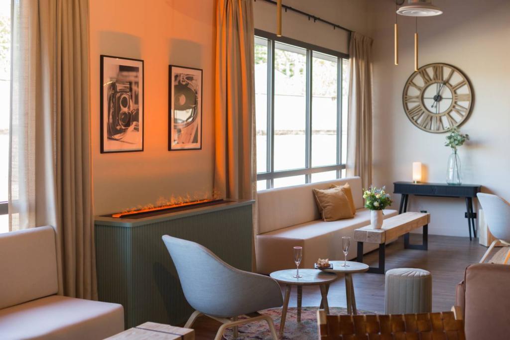 Lobby | Best Western Plus Hôtel de Robien à Saint-Brieuc