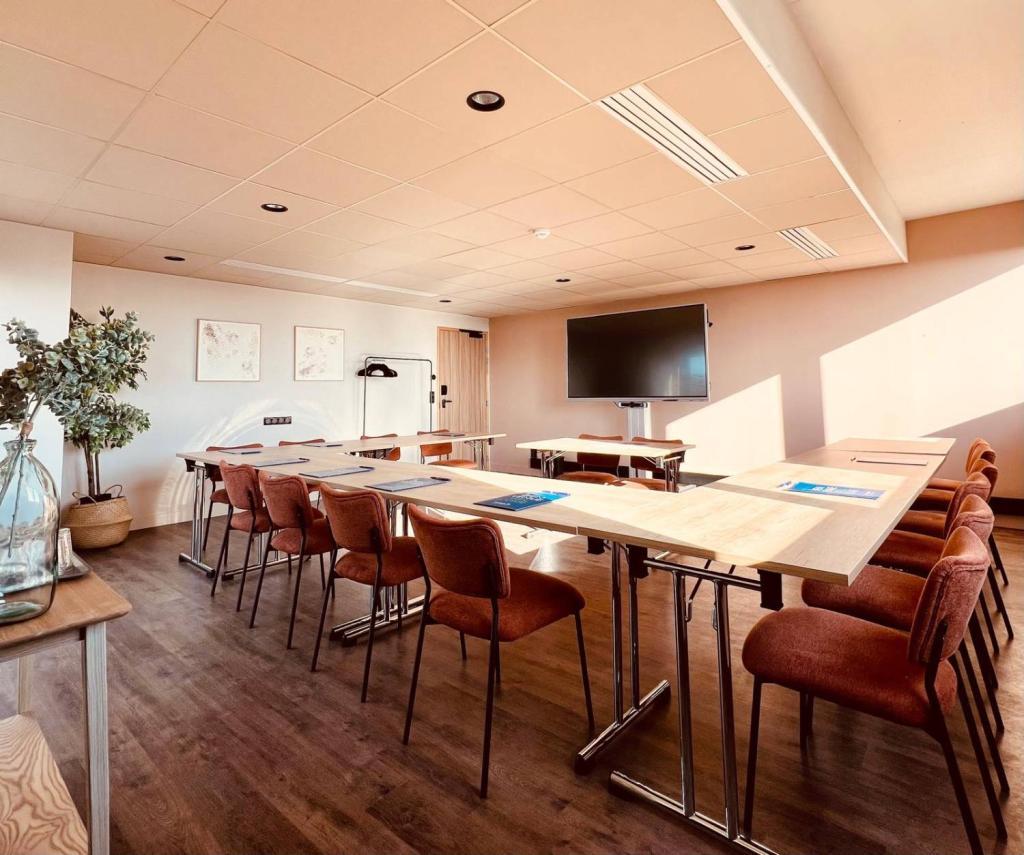 Salle de réunion Les 4 Iles | Best Western Plus Hôtel de Robien